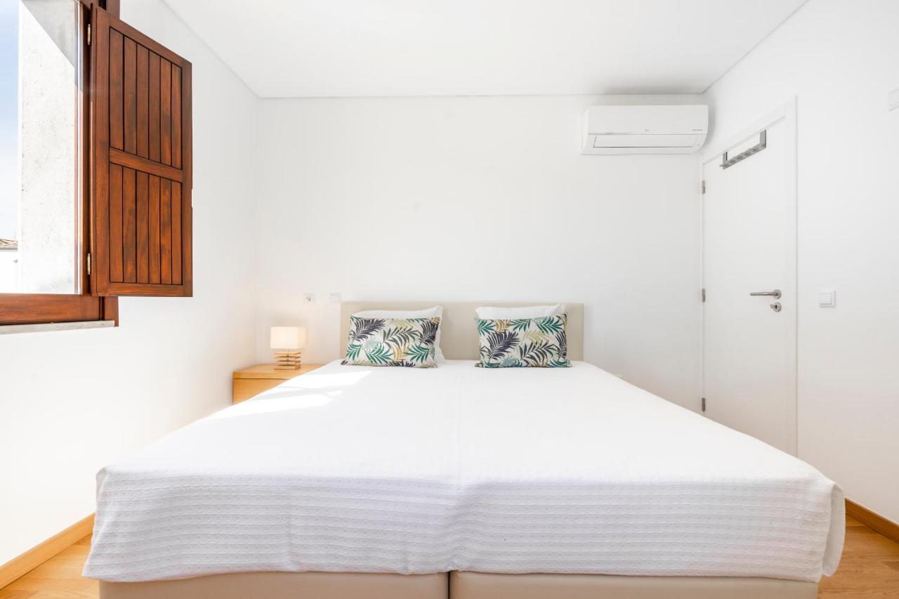 Apartamento 1º De Maio تافيرا المظهر الخارجي الصورة