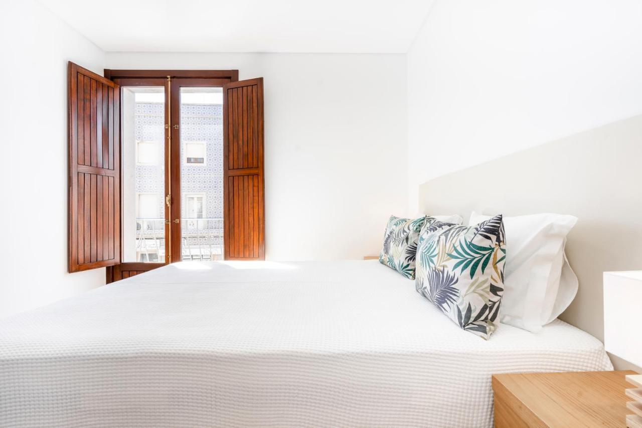 Apartamento 1º De Maio تافيرا المظهر الخارجي الصورة